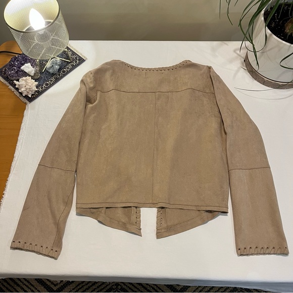 Karen Kane Faux Suede Open Front Jacket. Dark Tan. Size L. EUC. - Picture 4 of 6